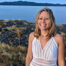 Profile picture for user Katie Mclean
